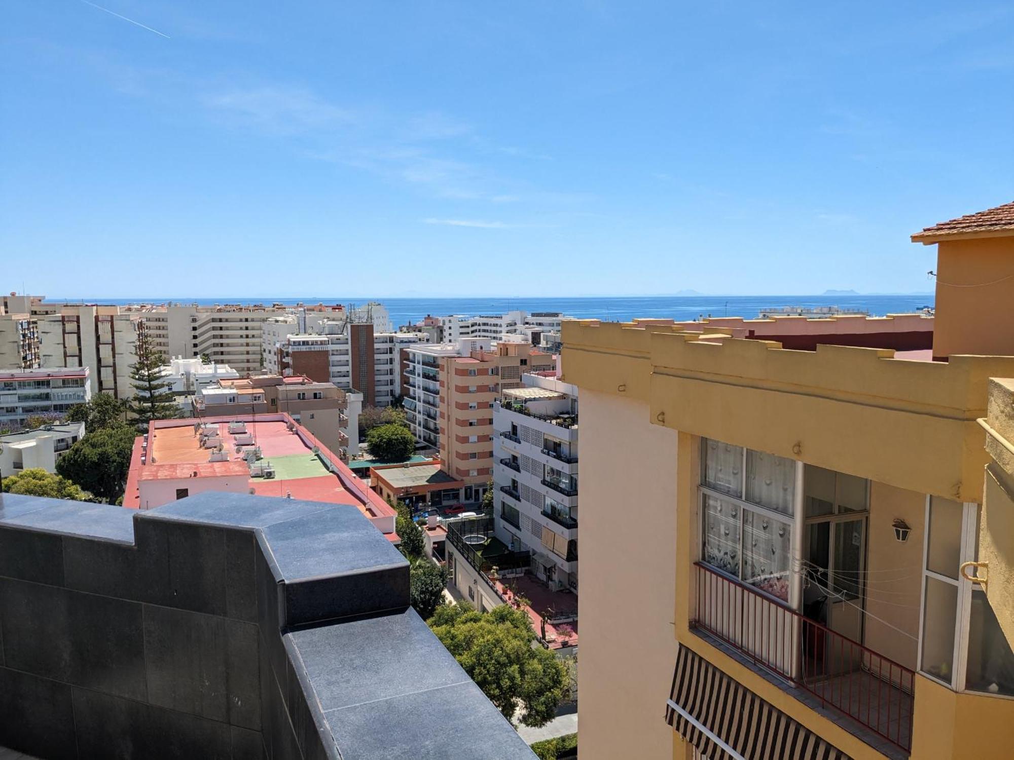 Appartamento Con Vistas Y Terraza En Marbella