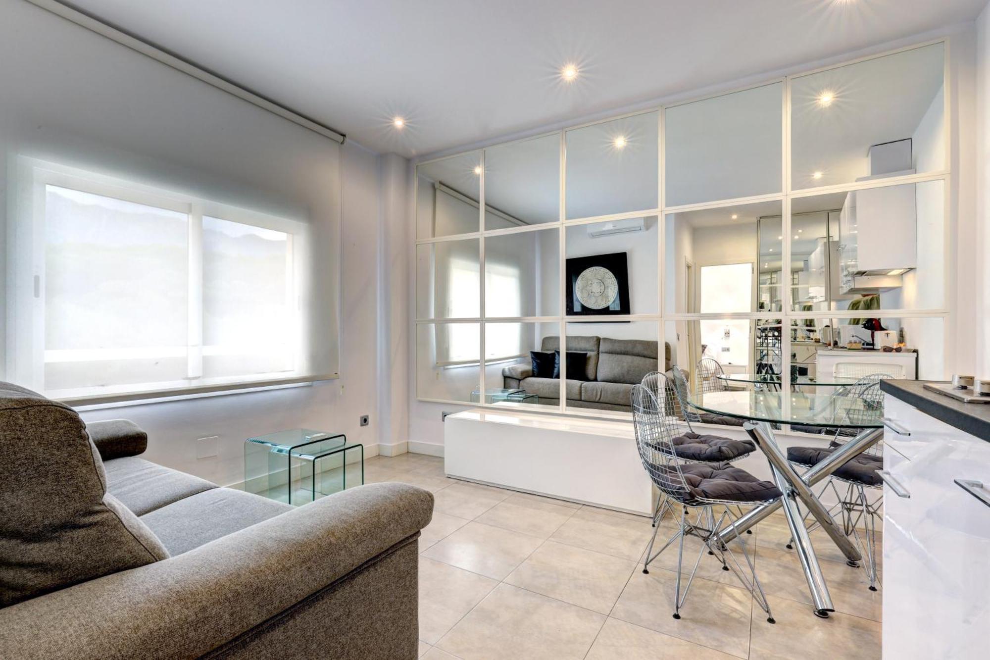 Appartamento Con Vistas Y Terraza En Marbella