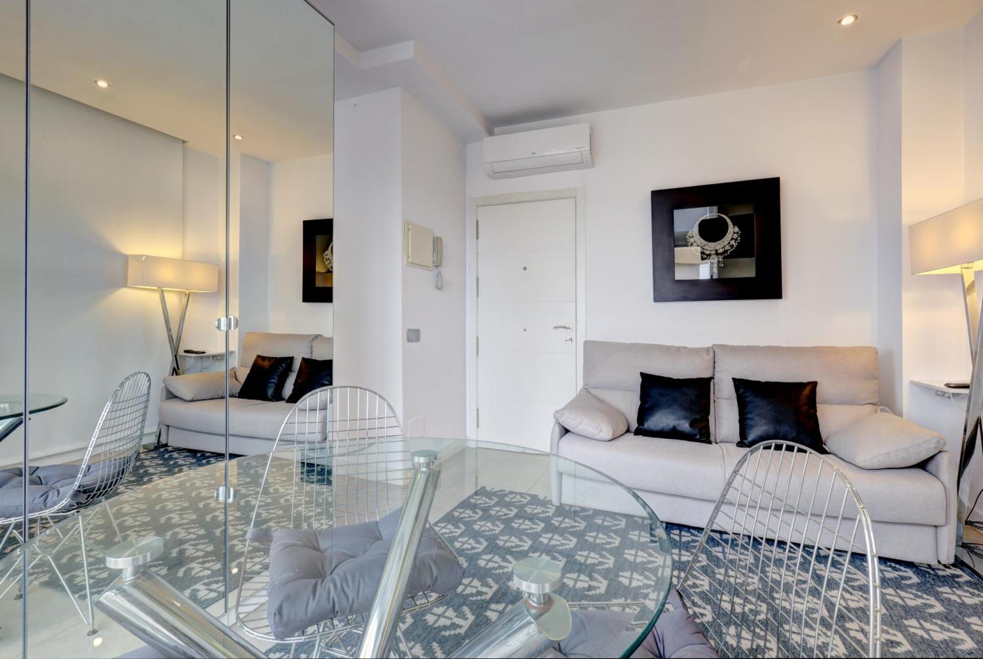 Appartamento Con Vistas Y Terraza En *